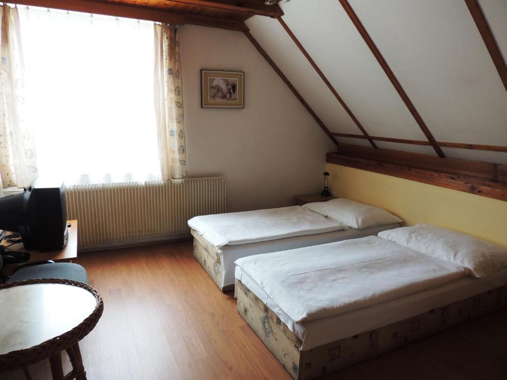 Penzion Pohoda Beroun Room photo